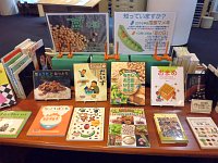 4階ミニ展示コーナー「”豆”な話」会場の様子